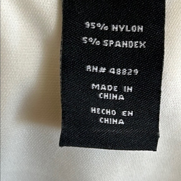 Chesley Ivory Lace Maxi Dress - Picture 14 of 14